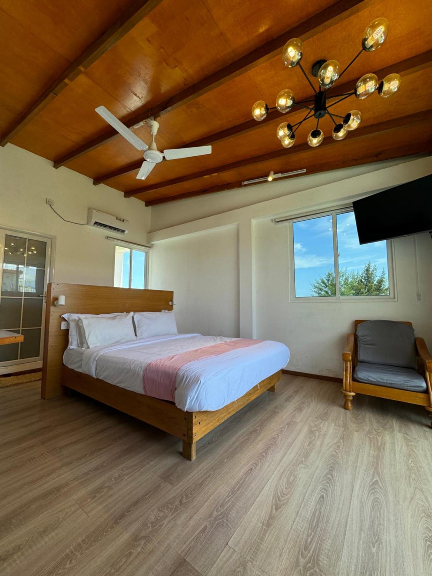 מלון גולהי Pearlshine Retreat Maldives מראה חיצוני תמונה
